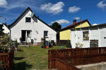 Haus zum Kaufen in Ilmenau 180.000,00 € 90 m²