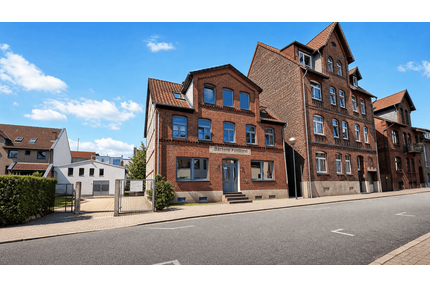 Haus zum Kaufen in Uelzen 239.000,00 € 180 m²
