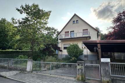 Haus zum Kaufen in Kelkheim 850.000,00 € 195 m²