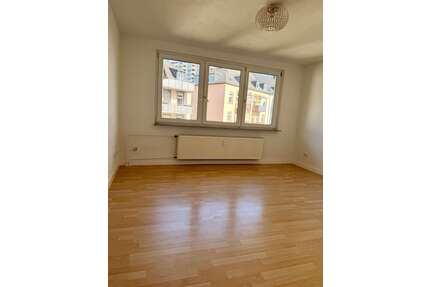 Wohnung zum Mieten in Frankfurt 820,00 € 30 m²