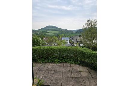 Helle Kellerwohnung in Zweifamilienhaus mit Blick auf Eversburg - Meschede