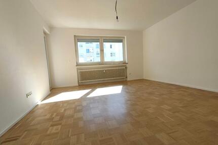 Dreizimmer-Mietwohnung in zentraler, ruhiger Lage! - Rosenheim Innenstadt