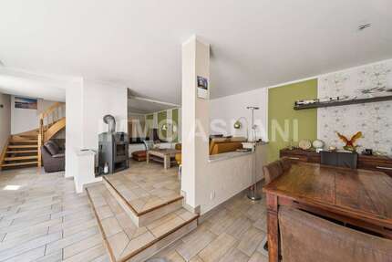 Haus zum Kaufen in Markranstädt 489.900,00 € 284.6 m²