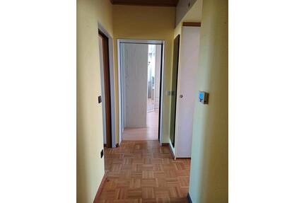 Wohnung zu vermieten - 850,00&nbsp;EUR Kaltmiete, ca.&nbsp; 51,00&nbsp;m&sup2; in Krefeld (PLZ: 47829) Gartenstadt
