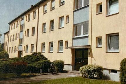 Schön geschnittene 2-Zimmer-Wohnung mit Balkon in Haunstetten - Augsburg Haunstetten-Siebenbrunn