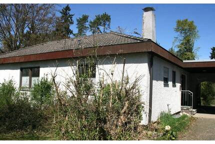 Bungalow mit Potential in ruhiger Lage - Laaber-Waldetzenberg