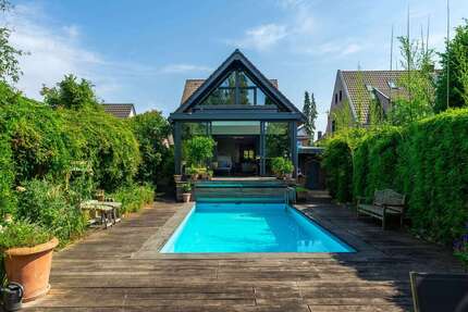 Haus zum Kaufen in Meerbusch-Osterath 1.250.000,00 € 184 m²