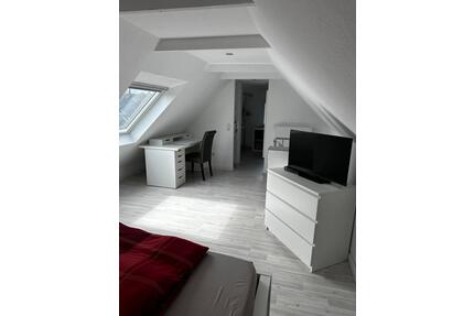 Wohnung voll möbliert ab 01.04.2026 Mietwohnung - Düsseldorf Stadtbezirk 7