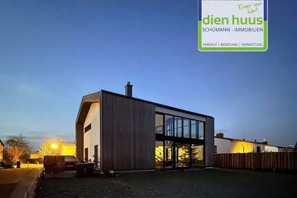 Modernes, sehr großzügiges Einfamilienhaus mit Loft-Charakter im Zentrum von Kühlungsborn