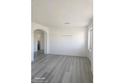 Wohnung zu mieten - 1.000,00&nbsp;EUR Kaltmiete, ca.&nbsp; 78,00&nbsp;m&sup2; in Stockach (PLZ: 78333)