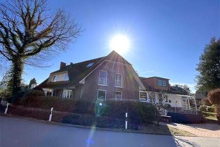 Mehrgenerationenhaus, senioren- und rollstuhlgerecht, ca. 1.183 m² Grdst. in HH Lokstedt - Hamburg