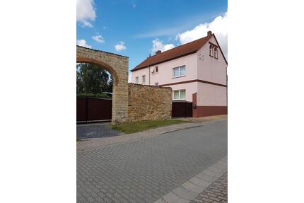 Einfamilienhaus 7 km von Magdeburg – komplett modernisiert - Wanzleben-Börde