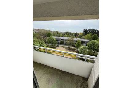 Wohnung zum Mieten in Schwerin 290,00 € 46.92 m²