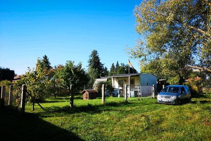 Garten Grundstück am Teich - 2.000,00&nbsp;EUR Kaltmiete, ca.&nbsp; 0,00&nbsp;m&sup2; in Radeburg (PLZ: 01471)