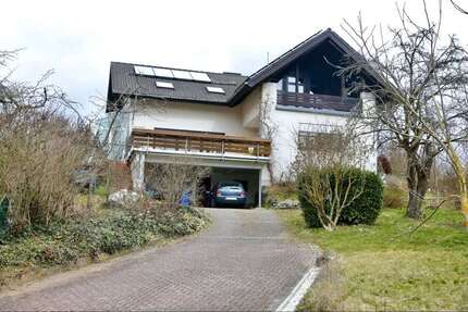 Haus zum Kaufen in Sinn 380.000,00 € 192.89 m²