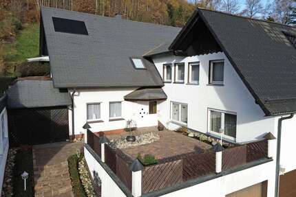 Haus zum Kaufen in Sundern (Sauerland) 295.000,00 € 136 m²