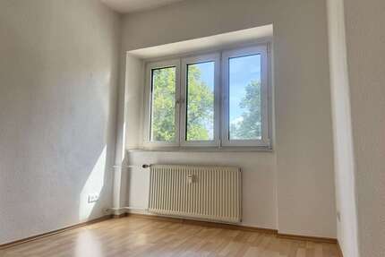 Wohnung zum Mieten in Dresden 505,29 € 50.06 m²