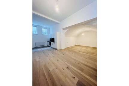 Wohnung zum Mieten in Stuttgart 990,00 € 63 m²