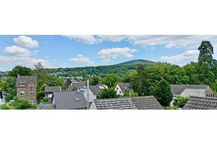 Stadthaus in Rheinnähe, mit 2 Dachterrassen und Siebengebirgsblick - Königswinter Niederdollendorf
