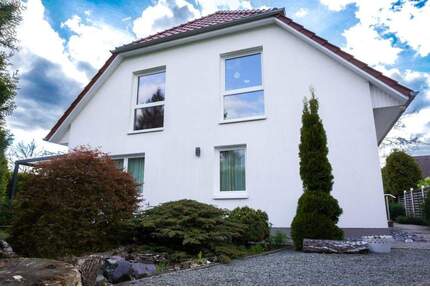 Modernes Einfamilienhaus mit Einliegerwohnung & Terrasse in ruhiger Lage von Neuengamme - Hamburg