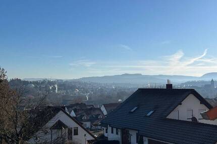 Zweifamilienhaus in Toplage, mit sehr viel zusätzlicher Nutzfläche - Nürtingen Oberensingen