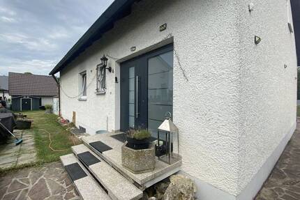 Gepflegtes Einfamilienhaus mit großem Garten - Donauwörth Auchsesheim