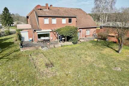 Haus zum Kaufen in Neustadt am Rübenberge 349.000,00 € 240 m²