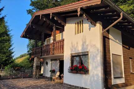 Haus zum Kaufen in Surberg 990.000,00 € 208 m²