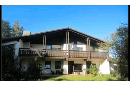 Einfamilienhaus mit Doppelgarage - Langquaid