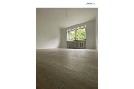 Zentraler Wohnen: citynahe, renovierte 2,5-Zimmer-Wohnung - Essen Stadtbezirk VI