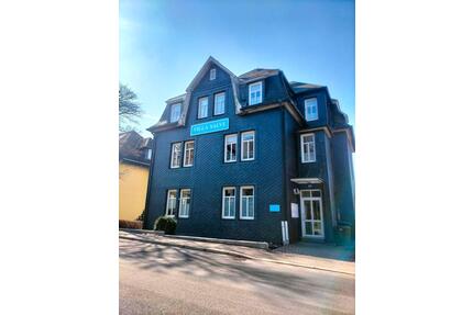 Lichtdurchflutete 3-Raum-Wohnung im UG mit Zugang ins Grüne - Oberhof