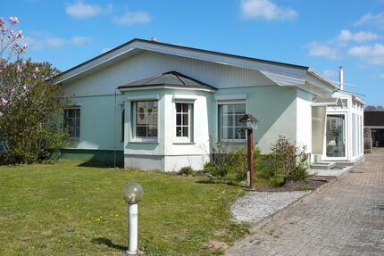 Einfamilienhaus 200qm + Bungalow Gästehaus auf 1660qm Grund - Schwaan