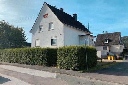 Hauser zum Kauf - 350.000,00&nbsp;EUR Kaufpreis, ca.&nbsp; 105,00&nbsp;m&sup2; in Kreuztal (PLZ: 57223)