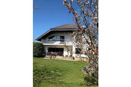 PROVFREI Einfamilienhaus Nähe Nürburgring m. gr. Doppelgarage - Kelberg