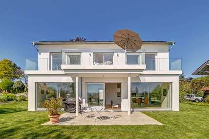 Haus zum Kaufen in Immenstaad am Bodensee 2.390.000,00 € 201.67 m²