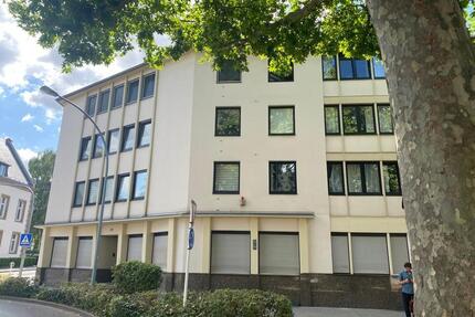 Helle und zentral gelegene 3-Zimmer-Wohnung nahe Amtsgericht - Mönchengladbach Süd