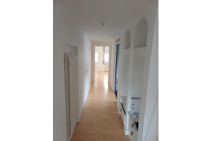 3,5 Zimmer Wohnung in Niederwinkling 850 €