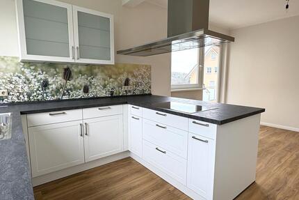 3 Zimmerwohnung mit Wohnküche und großer Terrasse im lauschigen Altenhain - Bad Soden am Taunus