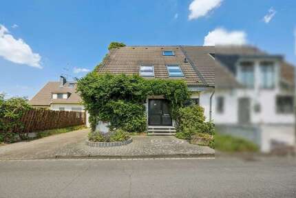 Haus zum Kaufen in Kaarst-Stadtmitte 530.000,00 € 150 m²