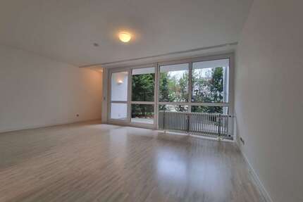 Haus zum Kaufen in Kelkheim 2.750.000,00 € 1130 m²