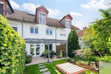 Haus zum Kaufen in Hallbergmoos 849.000,00 € 135 m²