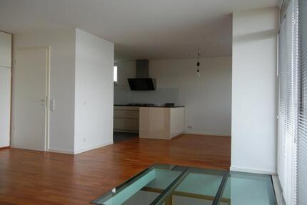 Großzügig geschnittene Maisonette-Wohnung in Odenthal-Eikamp