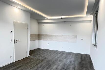 3-Zimmer Wohnung mit Balkon in Berlin-Staaken (Spandau)ö