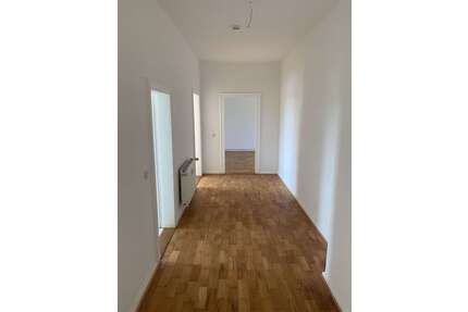 Wohnung zum Mieten in Dessau 320,00 € 79 m²