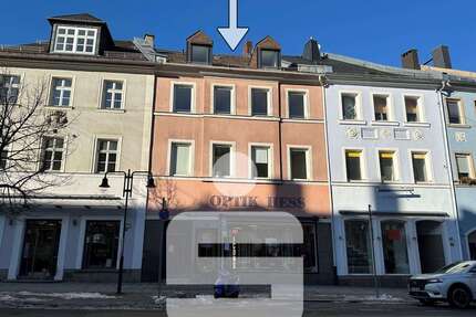 Wohnung zum Mieten in Hof 690,00 € 100 m²