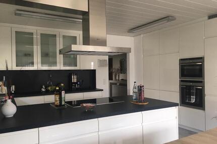 Große und geräumige Wohnung - 1.200,00&nbsp;EUR Kaltmiete, ca.&nbsp; 126,00&nbsp;m&sup2; in Neuenstein (PLZ: 74632)