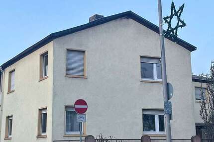 Haus zum Kaufen in Hattersheim am Main 445.000,00 € 153.7 m²