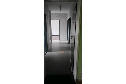2 Zimmer Küche Diele Bad - 580,00&nbsp;EUR Kaltmiete, ca.&nbsp; 60,00&nbsp;m&sup2; in Linnich (PLZ: 52441)