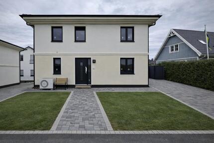 Moderne Dachgeschosswohnung im Zweifamilienhaus | Erstbezug - Ketzin