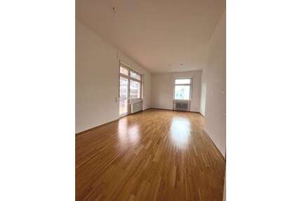 Wohnung zum Mieten in Wiesbaden 930,00 € 78.1 m²